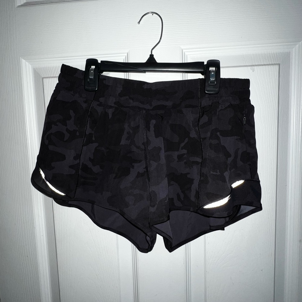 Lulu lemon Hottie Hot Shorts